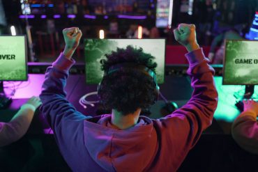 memilih situs judi online terpercaya di indonesia